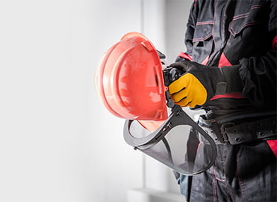 shutterstock_784649986_MIN 221e Personal protective equipment helmet